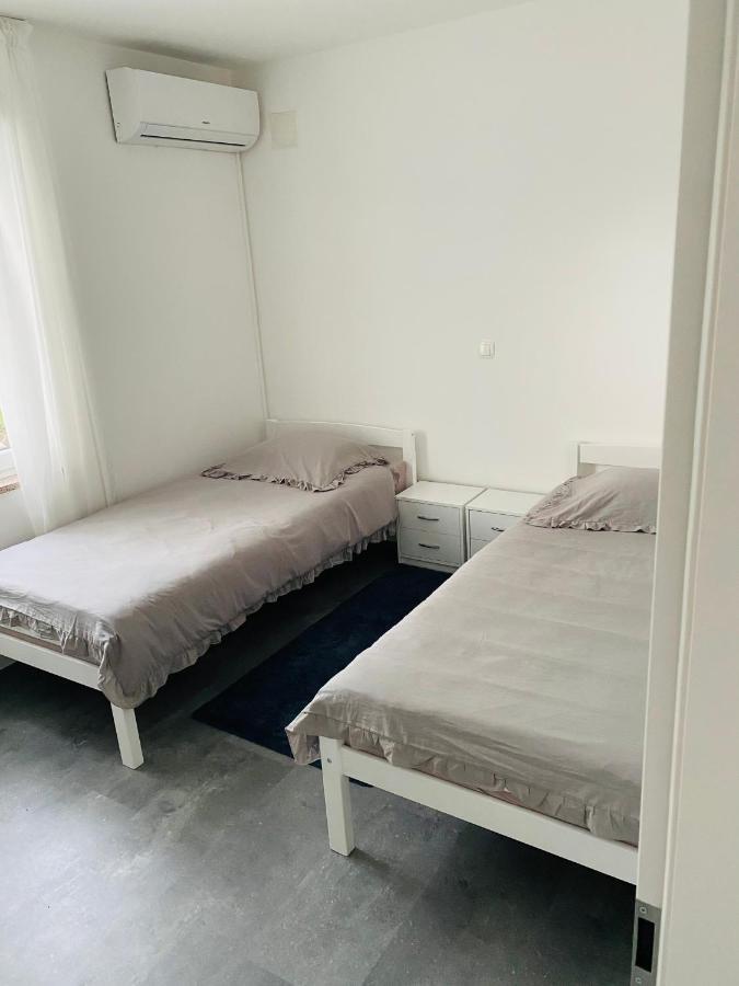 Apartmani Adriana Lakmartin Kültér fotó
