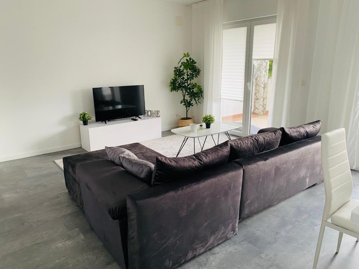 Apartmani Adriana Lakmartin Kültér fotó