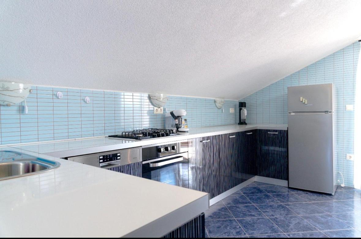Apartmani Adriana Lakmartin Kültér fotó